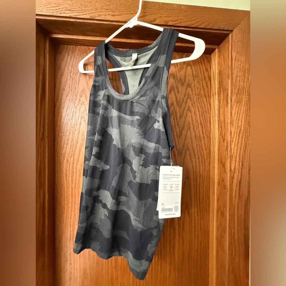 Athleta Gray Camo Tank Top